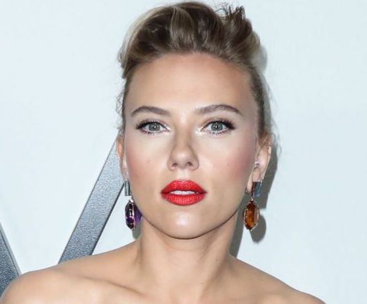 56歳元祖セクシー美女のすっぴん姿が大反響。美人女優も「パワフル」と感服(女子SPA！)