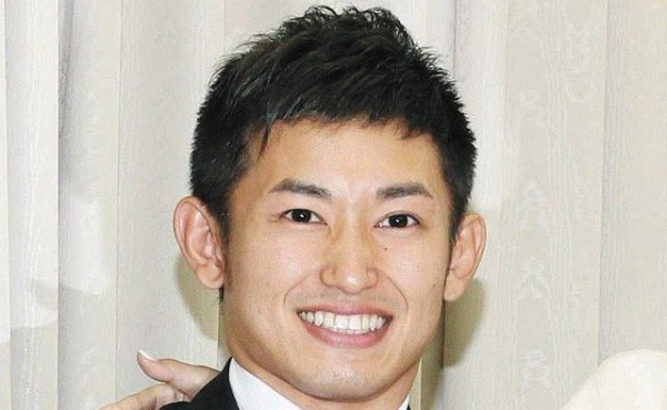 才賀紀左衛門『やっぱり殴り合いやね』 BreakingDown参戦を報告 「家族の為にも出稼ぎ行きます」あびる優との娘は8歳(中日スポーツ)