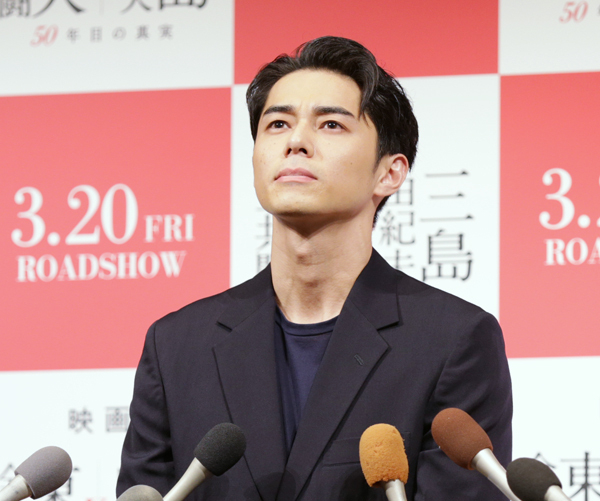 東出昌大“10秒の沈黙”は大失敗…夫や父親という役割の面でマイナス（池内ひろ美）(日刊ゲンダイDIGITAL)