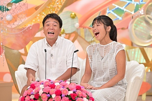 「新婚さん」に元よしもと芸人が登場、ネタを見た妻は「この人と絶対2年後に結婚する!」と直感 ……その後の出会いがまさに“奇跡”(ねとらぼ)
