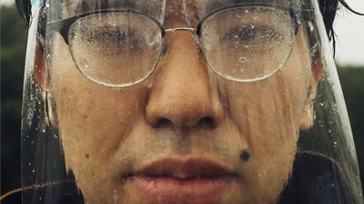 〈“ぶさいく”お貸しします〉早大卒の元芸人が「レンタルぶさいく」を始めたワケ。「デートの練習」「整形後のダウンタイムの話し相手」女性たちからの知られざる依頼内容とは(集英社オンライン)