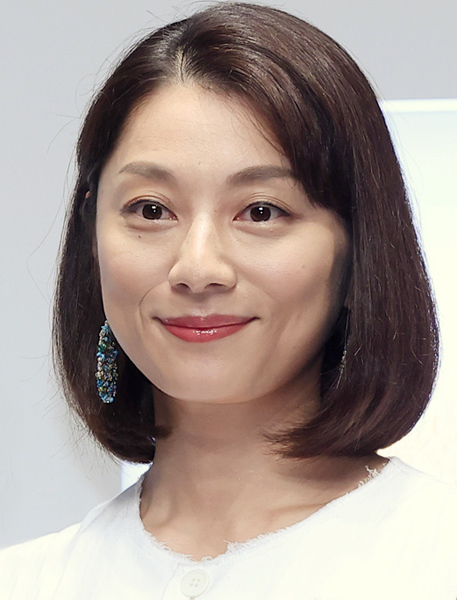 小池栄子“頼もしい女性像”を築いた夫・坂田亘との二人三脚 主演「コタツがない家」が好評(日刊ゲンダイDIGITAL)
