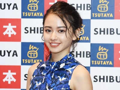 山本舞香、初写真集発売イベントで血管フェチを告白「変態ですか？」（クランクイン！）
