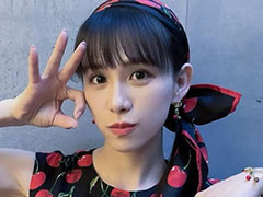 「Perfume」あ～ちゃん、タイトワンピで“くびれ美ウエスト”が丸わかり　鬼ダイエット後の姿に「スタイル良すぎ」「可愛さ爆発」(ねとらぼ)