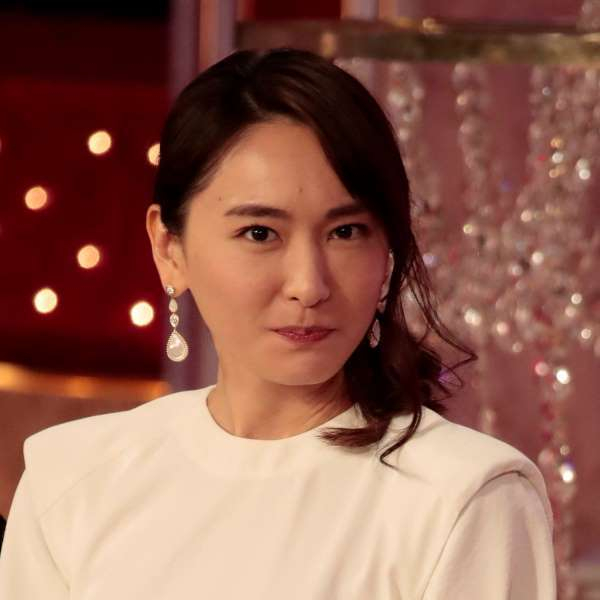 新垣結衣の結婚は今しかなかった！星野源との極秘愛実らせ“レプロ脱専属”決断の本心(日刊ゲンダイDIGITAL)