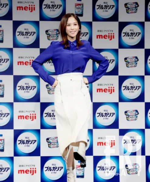 第一子妊娠発表の鷲見玲奈「1年産休」で来年は表舞台から遠ざかるも…それでも業界復帰が安泰なワケ(FRIDAY)