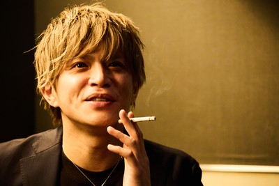 「抱きたいくらい姫はみんなかわいかった」“お騒がせ俳優”山本裕典がホストになって大バズリ！ 過去に寝た女性がリアル来店するまさかの展開に…(集英社オンライン)