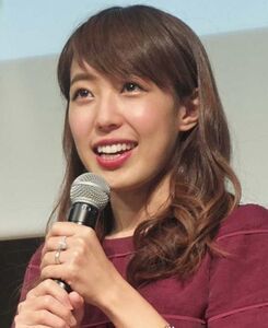 川崎希、3歳長女がかわいすぎる!両親譲りの“くりくり”おめめが印象的「ミニーちゃん大好きで」なりきり姿(スポーツ報知)