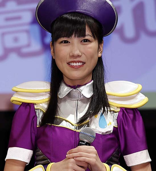 ももクロ高城れに 離婚発表前の「大御所とキス」エピソードが大顰蹙…大人路線変更に黄信号?(日刊ゲンダイDIGITAL)