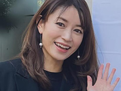 49歳・細川直美、長女の成人式で幸せ母娘ショット　まるで姉妹な2人に「20歳の娘さんがいるとは」「お母さんというよりお姉さん」(ねとらぼ)