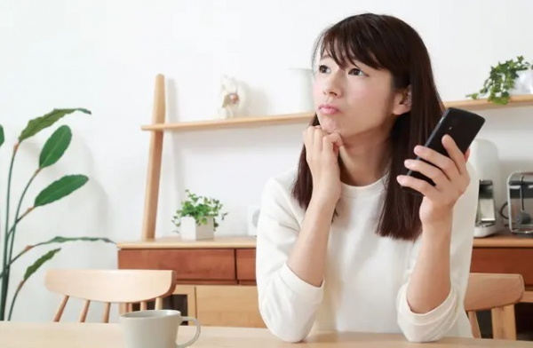 「出会いがないけど、アプリはイヤ……」マッチングアプリに関する悩みに、男性目線でお答え！(MORE)