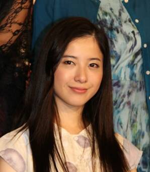 破天荒すぎる…吉高由里子の父が明かした、国民的女優の「豪快伝説」…小学生のころから「飲み屋に出入り」「小遣いで牛タン」(現代ビジネス)