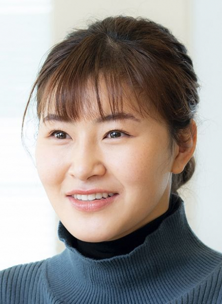 《婚約発表》「羽生結弦離婚のウラで…」“フィギュア”村上佳菜子(29)深夜の愛犬デート&半同棲「2人は車で村上の自宅マンションへ」(文春オンライン)