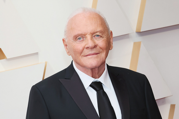 アンソニー・ホプキンス、回顧録を執筆　妻はドキュメンタリーを企画(映画.com)