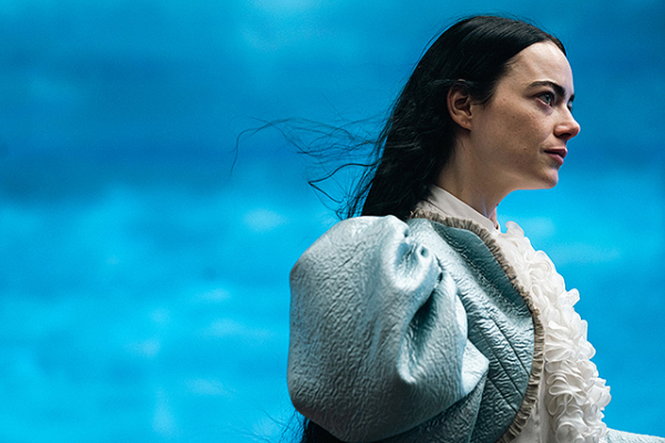 エマ・ストーン×ヨルゴス・ランティモス監督が「哀れなるものたち」を徹底解説【8000字超インタビュー】(映画.com)