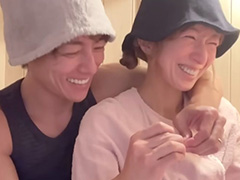 辻希美、超豪華な“自宅サウナ”を夫婦で満喫　広々バルコニーでの外気浴に「凄すぎる」「本格的でびびった」(ねとらぼ)