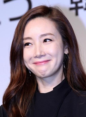 42歳電撃婚 “恋多き女”チェ・ジウが一般男性を選んだ理由（日刊ゲンダイDIGITAL）