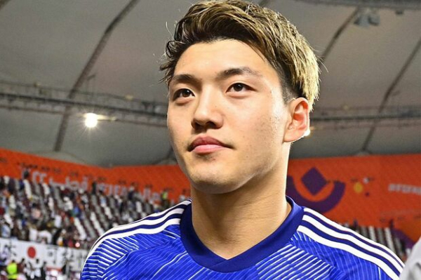 「この美人は誰？」アジアカップにも駆けつけた堂安律の噂の“恋人”インフルエンサー、家族公認で結婚間近か(週刊女性PRIME)