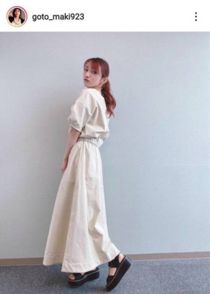 後藤真希、ピンク系ヘア×爽やかセットアップに反響「白がめっちゃ似合う」「可愛くてため息…」(E-TALENTBANK)