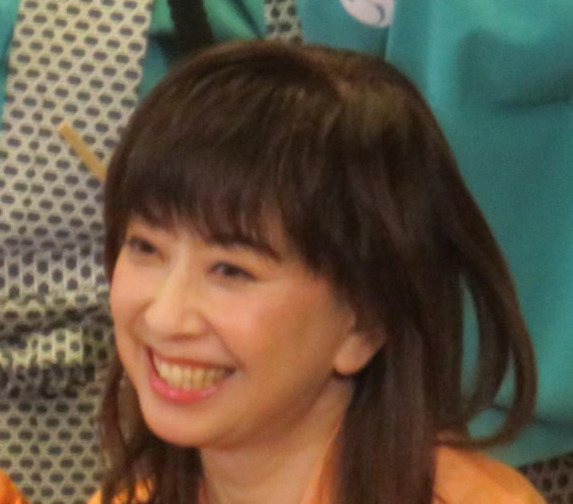 大場久美子「家族と別居しています」「家を出ました」たばこ受動喫煙によるアレルギー症状悪化で(日刊スポーツ)