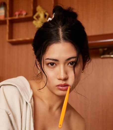 「JJ」専属モデルのギャビー、4.12発売のファースト写真集「FAITH」でセクシー大渋滞(中日スポーツ)