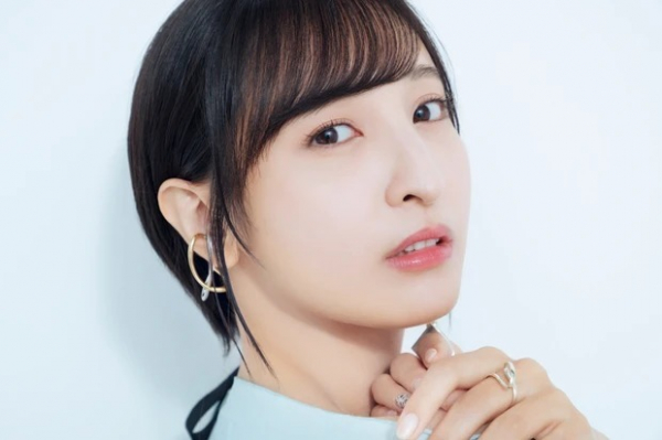 声優・佐倉綾音さんの愛用コスメ公開！ 「スキンケアと香水も、メイクと同じくらい大好き」(MAQUIA　ONLINE)