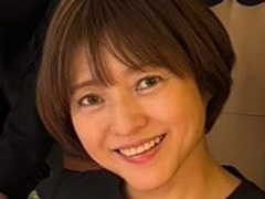 三田寛子、息子3人との仲良しひな祭りショットがほっこり　ハンパな状態の“顔の一部”には「歌舞伎役者あるあるです！」(ねとらぼ)