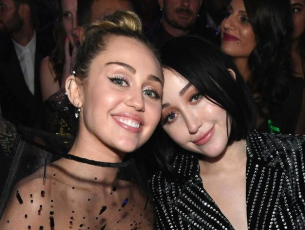 娘（24）の彼氏を奪略...そしてスピード婚！グラミー賞歌手の母（56）、『プリズン・ブレイク』俳優と大波乱のロマンス(Harper’s BAZAAR（ハーパーズ バザー）)