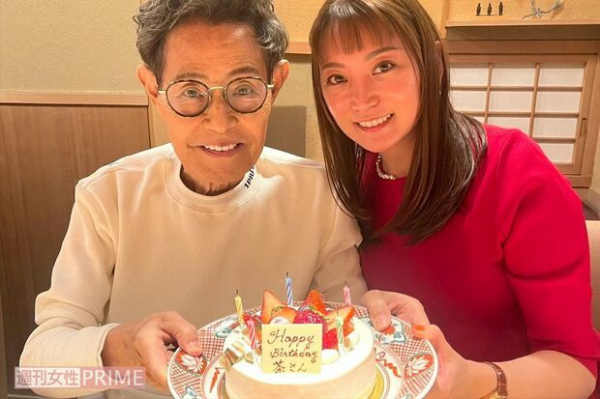 加藤茶、祝81歳！高木ブーから届いた花束と、サプライズ誕生会に来てくれた豪華なお友だち(週刊女性PRIME)