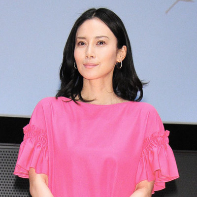 中谷美紀は気配りの人 主演ドラマ試写会で報道陣にお土産（日刊ゲンダイDIGITAL）