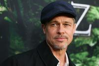 ブラッド・ピットに新ロマンス…元妻アンジー似の教授にベタぼれ！（cinemacafe.net）