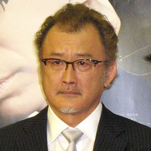 吉田鋼太郎「おいハンサム‼」劇場版がシーズン3の“障壁”？ ジワるドラマは映画に不向きとファン不安視(日刊ゲンダイDIGITAL)