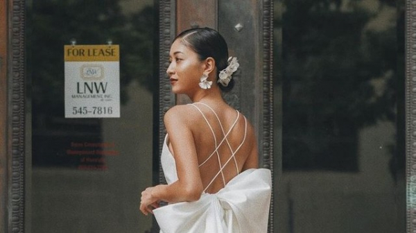 みちょぱ（池田美優）ハワイ挙式で着用　美背中を披露のセクシーマーメイド＆透け感チュールドレスのこだわり明かす　(めざましmedia)