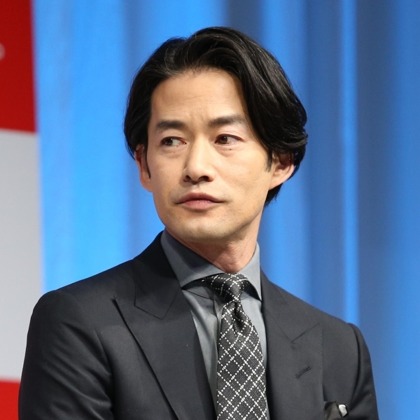 竹野内豊そば屋にやきとん“ひとり上手”が拍車…最後の大物独身俳優の結婚感に変化の兆し(日刊ゲンダイDIGITAL)