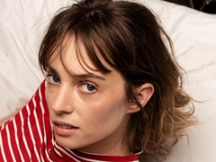 イーサン・ホークとユマ・サーマン娘、父の不倫→離婚→共同育児に複雑な思い　“リベンジファミリー”求めた青春期(ねとらぼ)