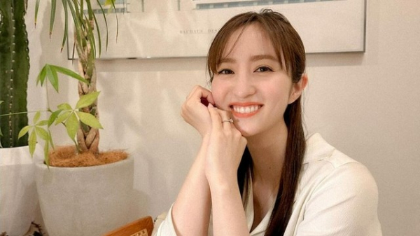 堀田茜(31) 一般男性との結婚を発表　薬指には指輪がキラリ「感謝の気持ちでいっぱいです。」(めざましmedia)