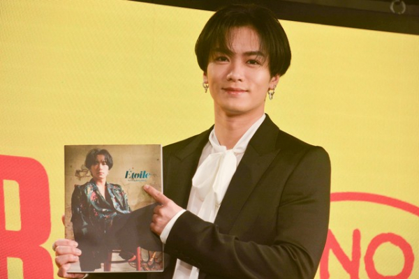 【写真10枚】川村壱馬が初写真集で見せた肉体美「バキバキでもわがままボディでもダメ、適度な肉付きがいい」体作りは特にしていないと明かす(めざましmedia)