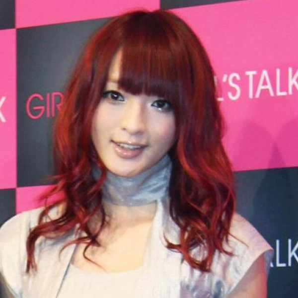 昔の面影なし！佐藤かよ　３５歳の別人ビジュアル「キレイやね」「めっちゃスタイル良い」(スポーツ報知)