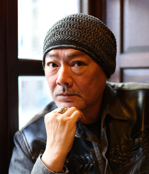 元アイドル渋谷哲平さんが明かすコロナ後のギャラ事情と大病「赤いヘルプマークを付け…」（あの人は今）(日刊ゲンダイDIGITAL)