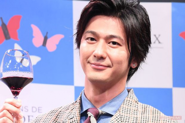 「まるでホスト」速水もこみちが“ワイルド系チャラ男”に激変イメチェンの現在地(週刊女性PRIME)