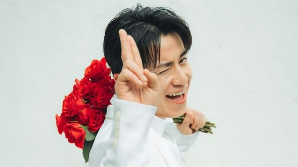 藤森慎吾　2ショットのウエディングフォトを公開！結婚発表後初の投稿で3色のウエディングスーツ姿を披露 芸能界からも祝福の嵐(めざましmedia)