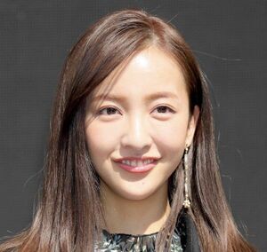 ２歳娘のママ・板野友美、鶏＆牛の肉メイン料理が２品！ボリューム満点の手料理「＃友飯」が話題(スポーツ報知)