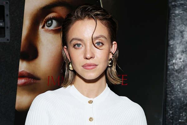 シドニー・スウィーニー、女子プロボクサーの伝記映画に主演(映画.com)