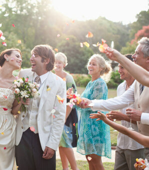 ショックだった有名人の結婚ランキング！13位「榊原郁恵・渡辺徹」、10位「安室奈美恵・SAM」…日本中が衝撃を受けた「海老蔵・麻央」夫妻の「意外な順位」(現代ビジネス)