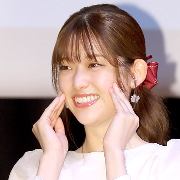 松村沙友理のモテっぷりは“令和の“シン・さとう珠緒”だ！サンド富澤似の一般男性と熱愛発覚(日刊ゲンダイDIGITAL)