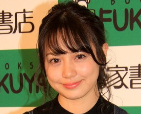 元PASSPO☆奥仲麻琴が結婚「一般男性の方と結婚いたしました」ウェディングドレス姿公開(日刊スポーツ)