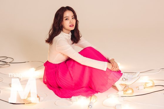 「１３年間の愛、あなたに譲りたい」…女優チョン・ウヒの祝辞が話題に(中央日報日本語版)