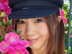 47歳・ほしのあき　俳優、インフルエンサーら集合の“女子会”ショット公開　「あき様、脚が細い」「すごい美女軍団」の声(ねとらぼ)