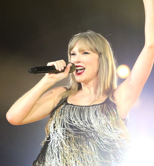 グラミー14回の米スター歌手（34）、今の彼氏と「結婚」はしない...？婚約が「当分まだ」と言われる理由(Harper’s BAZAAR（ハーパーズ バザー）)