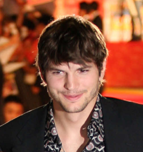 アシュトン・カッチャー、ミラ・クニス夫妻が子どもたちを初お披露目　WNBA新星の試合を観戦(日刊スポーツ)